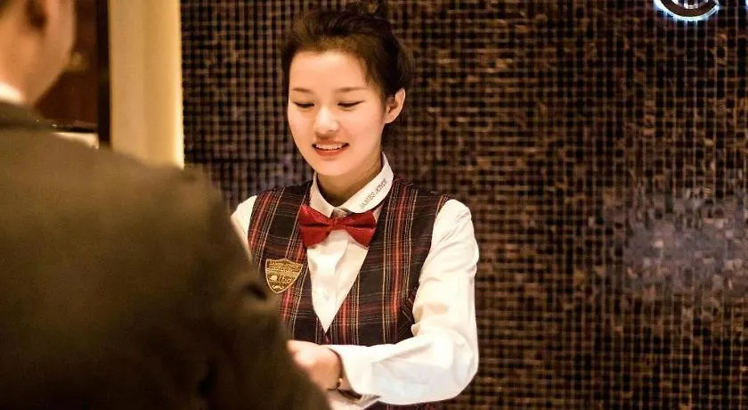 James Joyce Coffetel Xinyang Municipal Government Railway Station